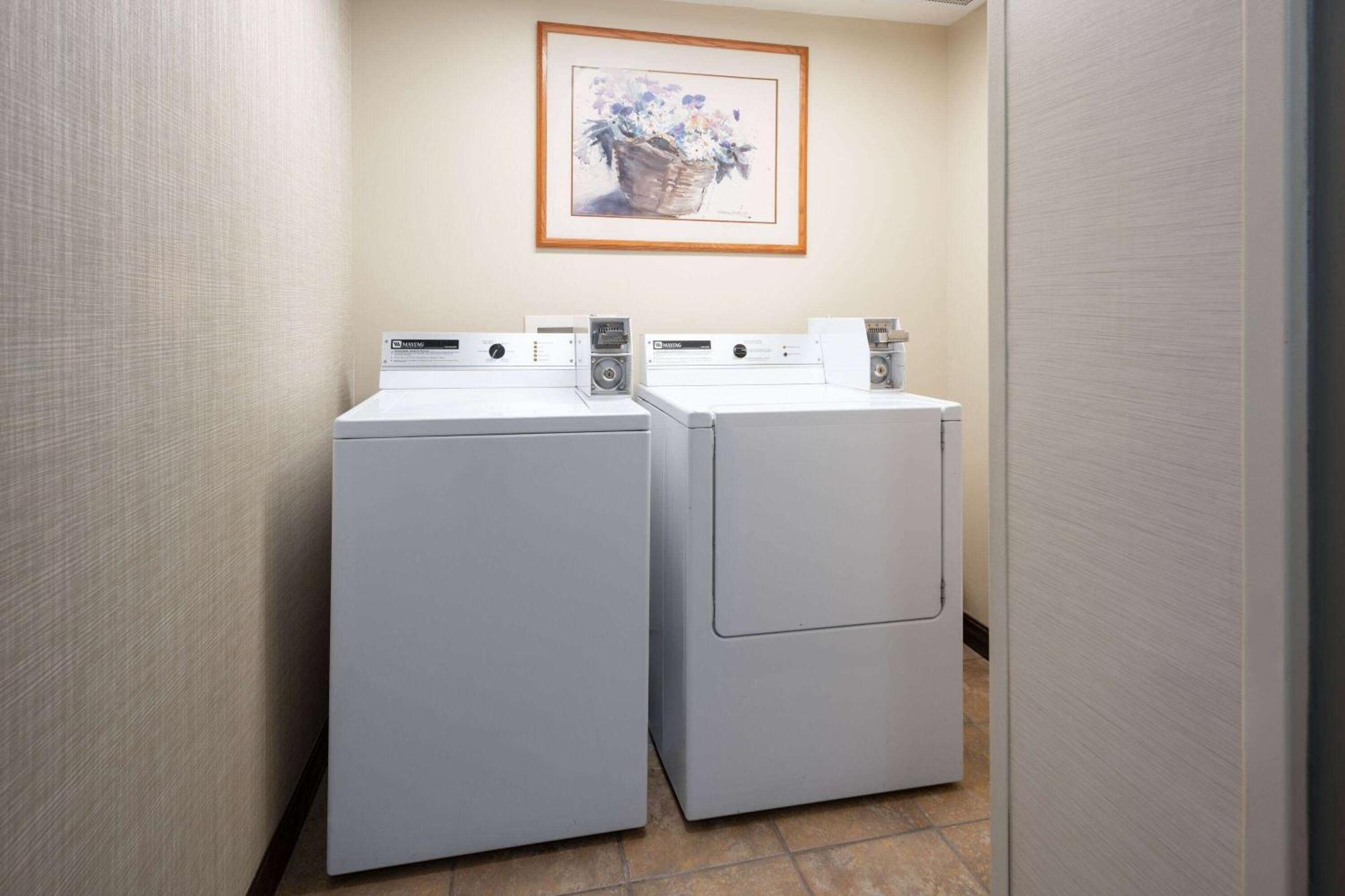 Days Inn & Suites By Wyndham Bozeman Eksteriør bilde