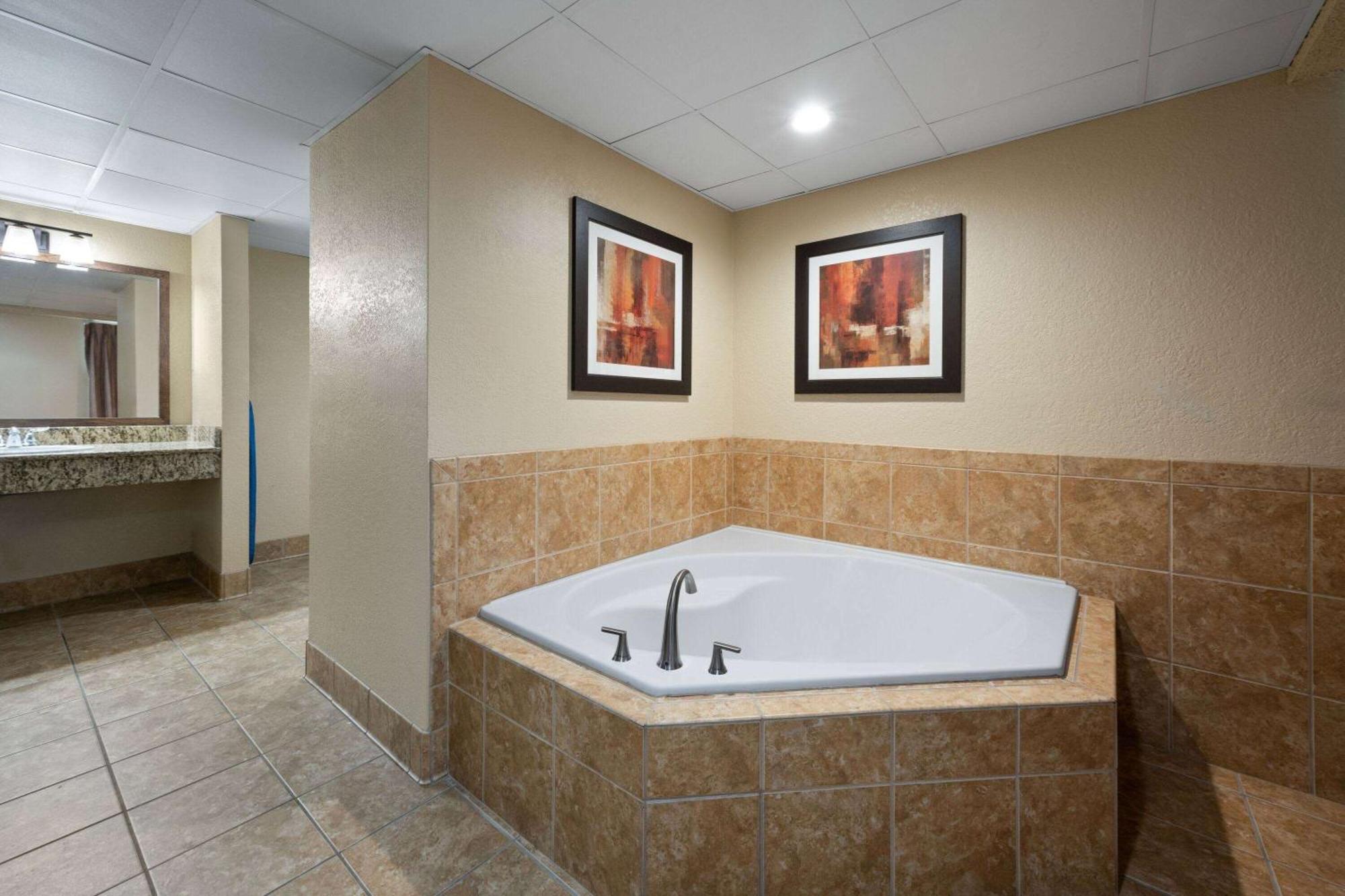Days Inn & Suites By Wyndham Bozeman Eksteriør bilde