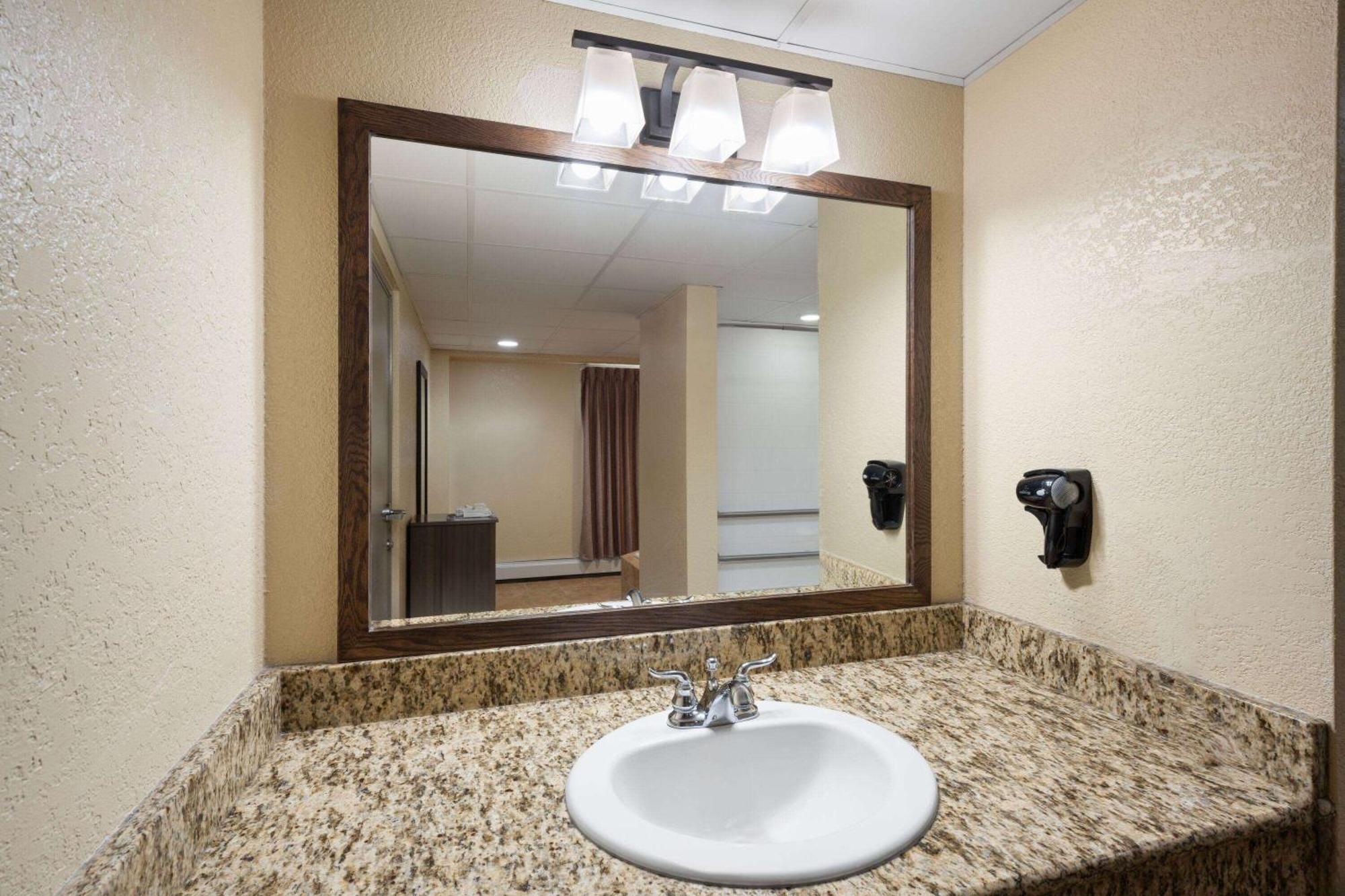 Days Inn & Suites By Wyndham Bozeman Eksteriør bilde