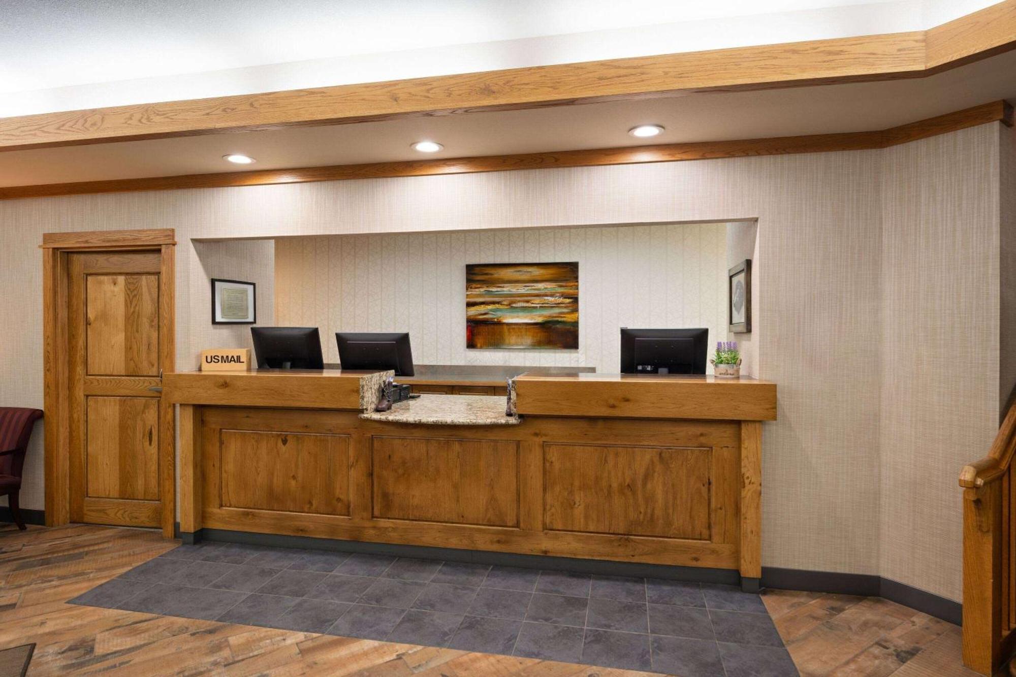 Days Inn & Suites By Wyndham Bozeman Eksteriør bilde